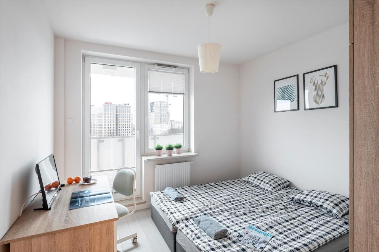 Waw Mokotow Pokoje Manhattan Warschau Buitenkant foto